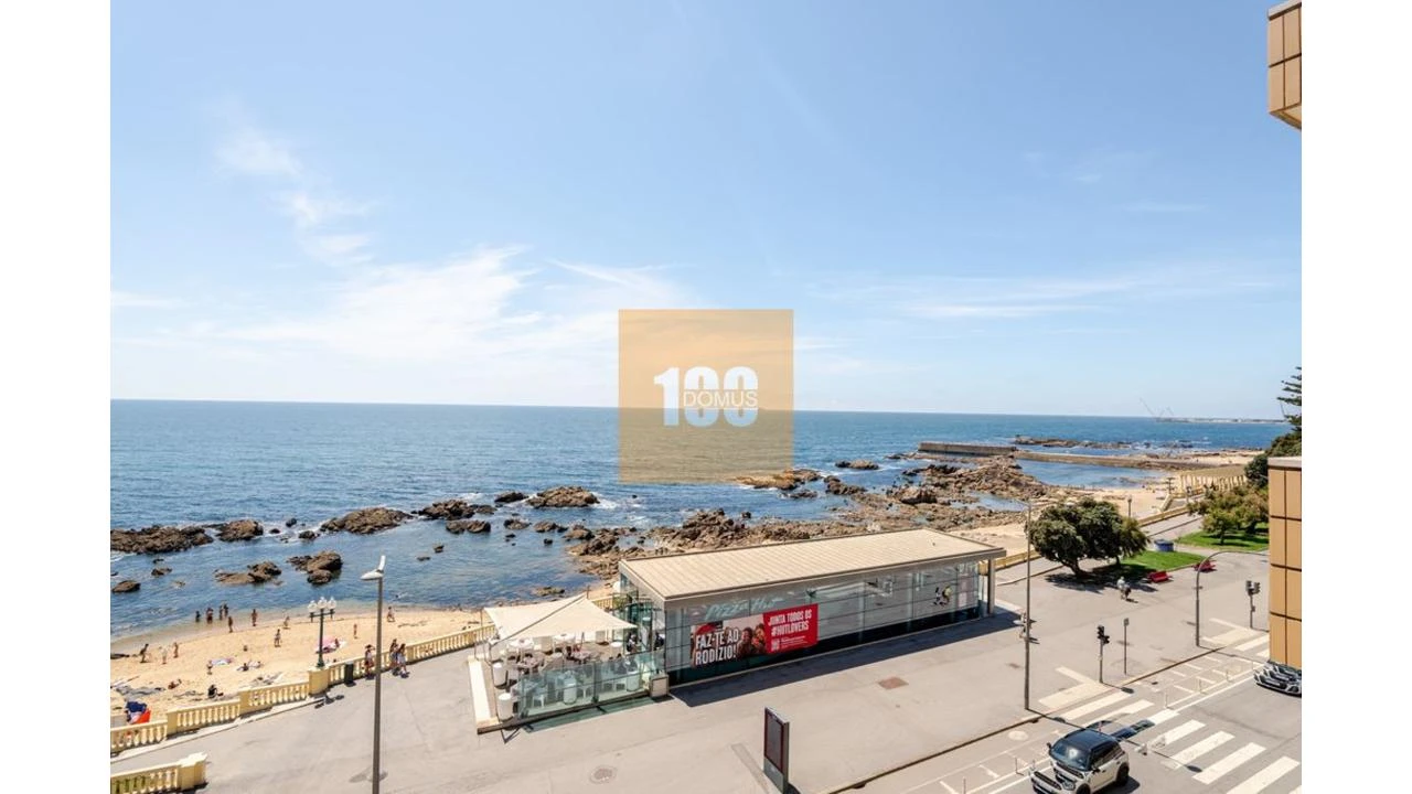 Apartamento T3 para Venda em Aldoar, Foz do Douro e Nevogilde Foto 17
