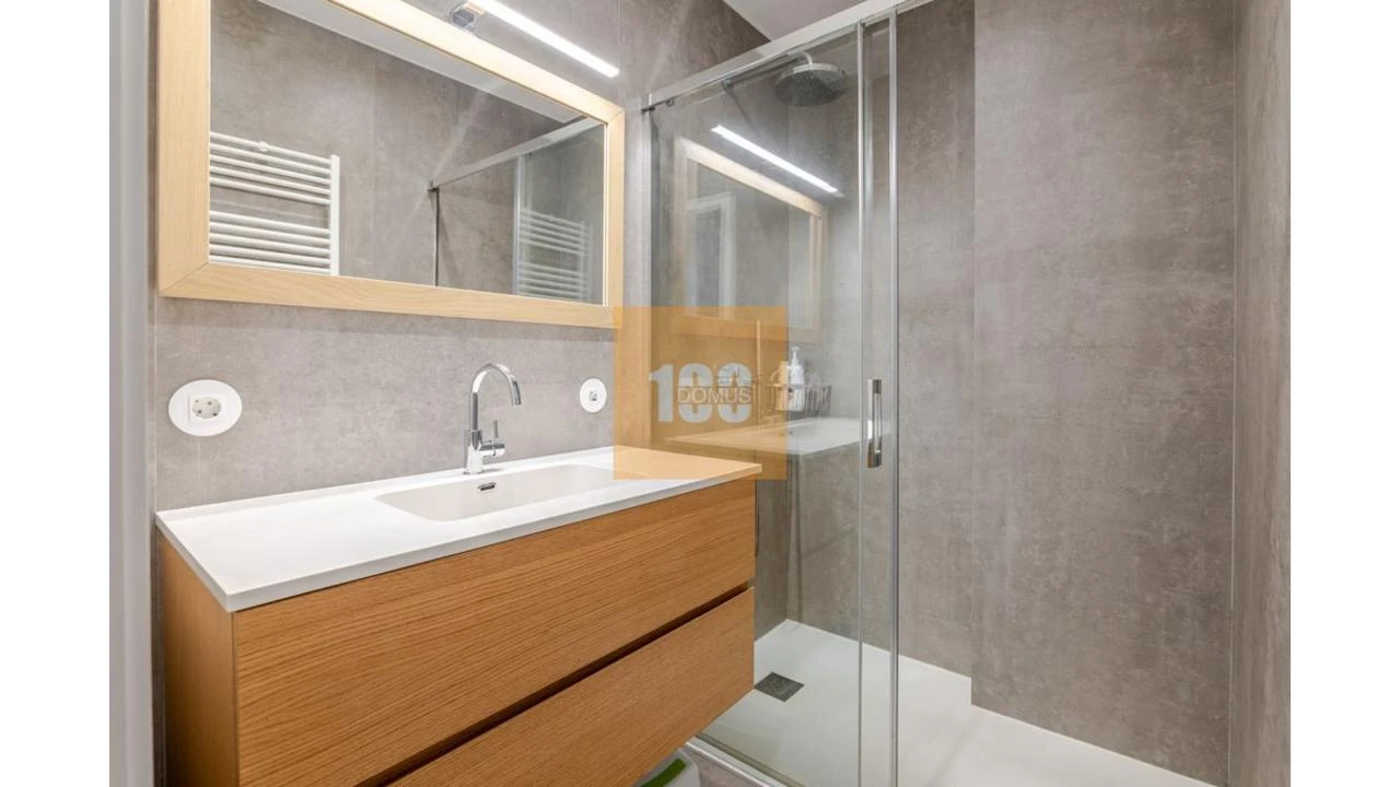 Apartamento T3 para Venda em Aldoar, Foz do Douro e Nevogilde Foto 28