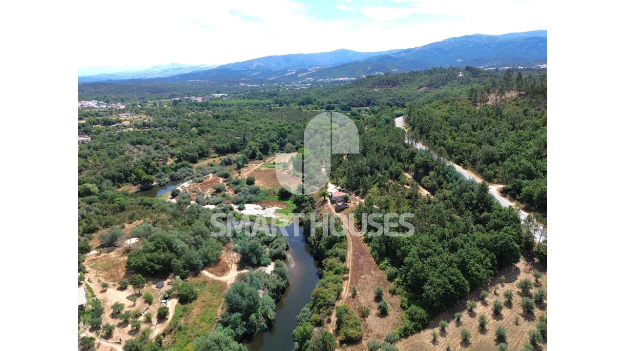 Quinta T3 para Venda em Arganil Foto 32
