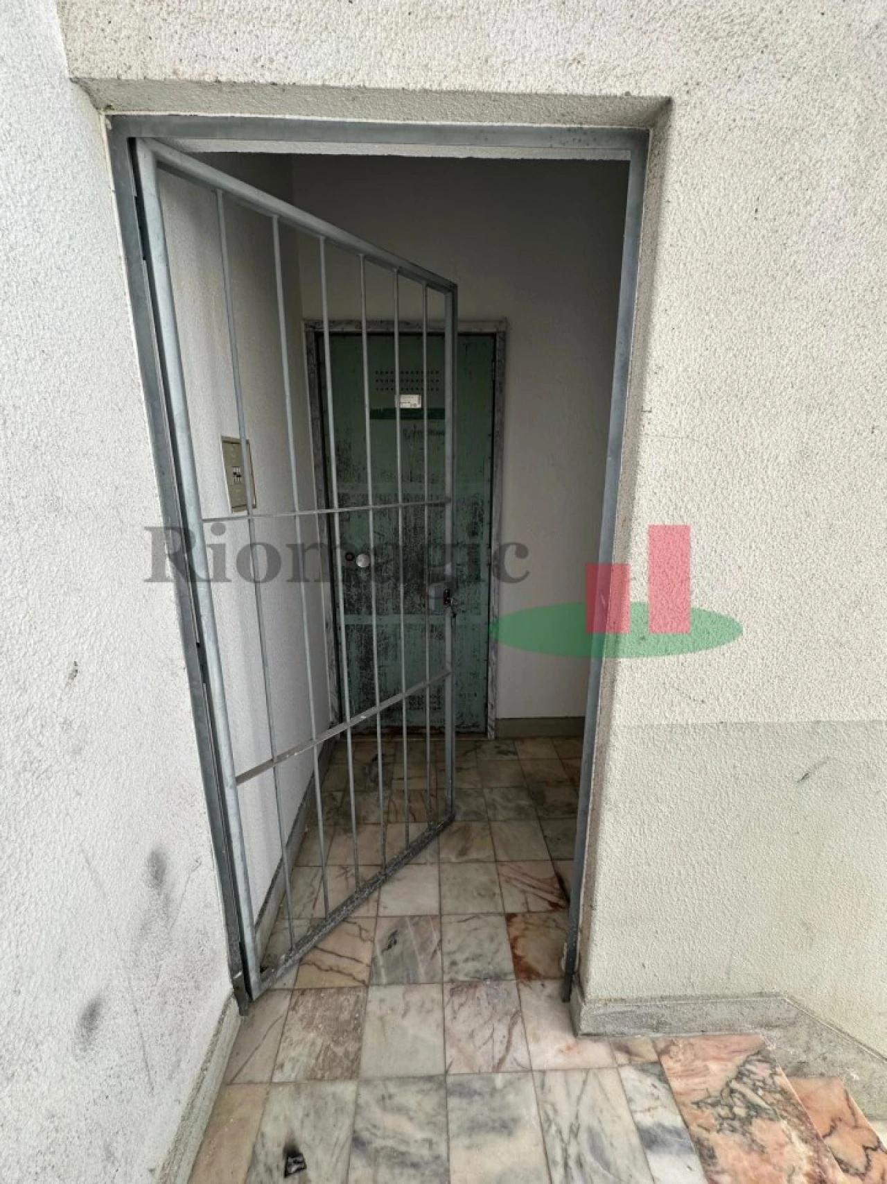 Apartamento T2 para Venda em Algueirão-Mem Martins Foto 22