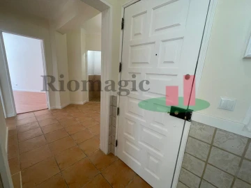Apartamento T2 para Venda em Algueirão-Mem Martins