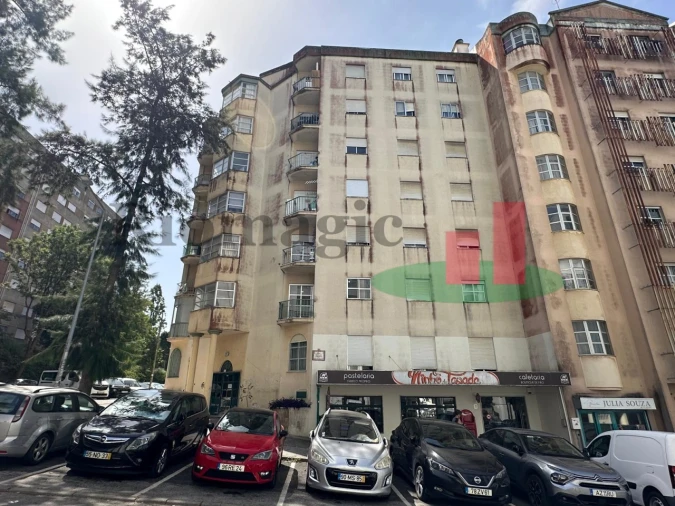 Apartamento T2 para Venda em Algueirão-Mem Martins Foto 26