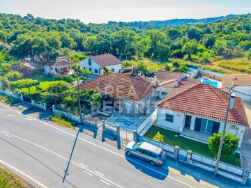 Moradia T4 para Venda em União das Freguesias de Setúbal