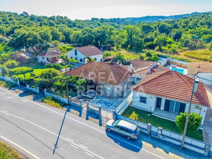 Moradia T4 para Venda em União das Freguesias de Setúbal Foto 3