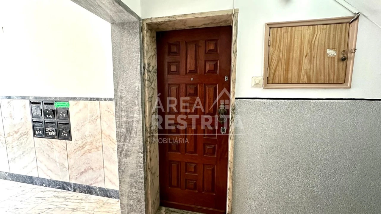 Apartamento T1 para Venda em Montijo e Afonsoeiro Foto 31