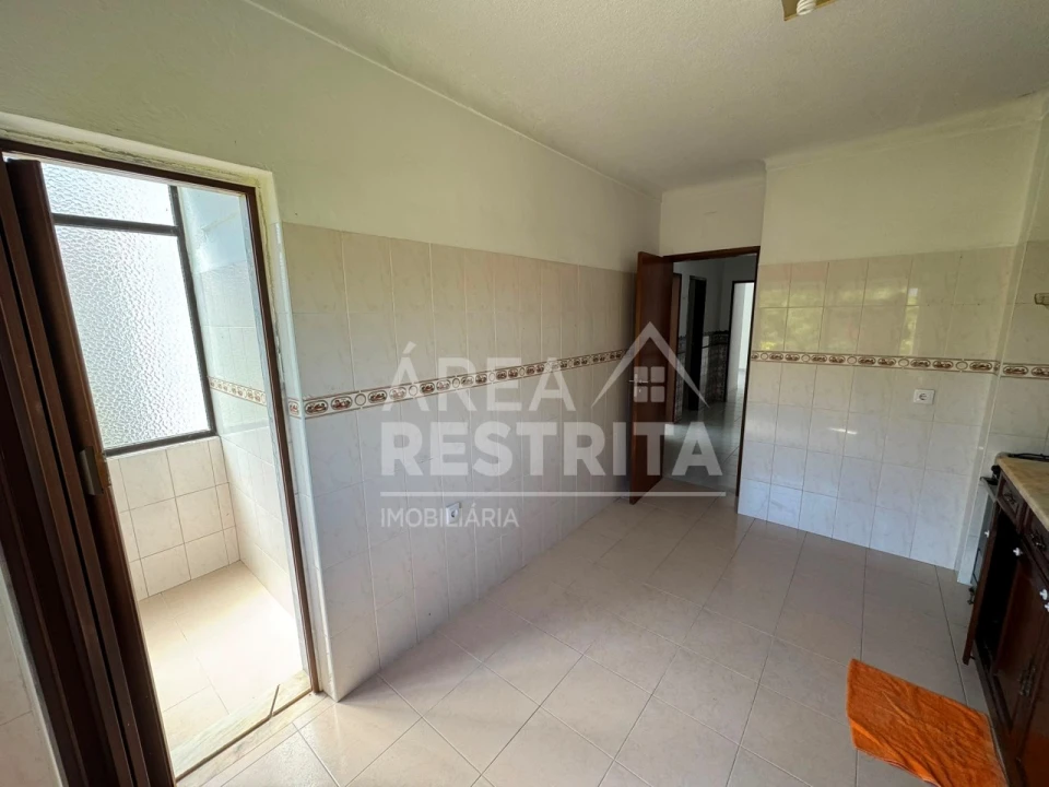 Apartamento T2 para Venda em Amora Foto 7