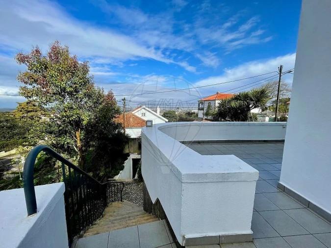 Moradia T5 para Venda em Santa Maria e São Miguel, São Martinho, São Pedro Penaferrim Foto 35