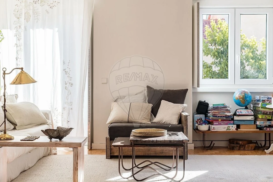 Apartamento T3 para Venda em Alvalade Foto 4