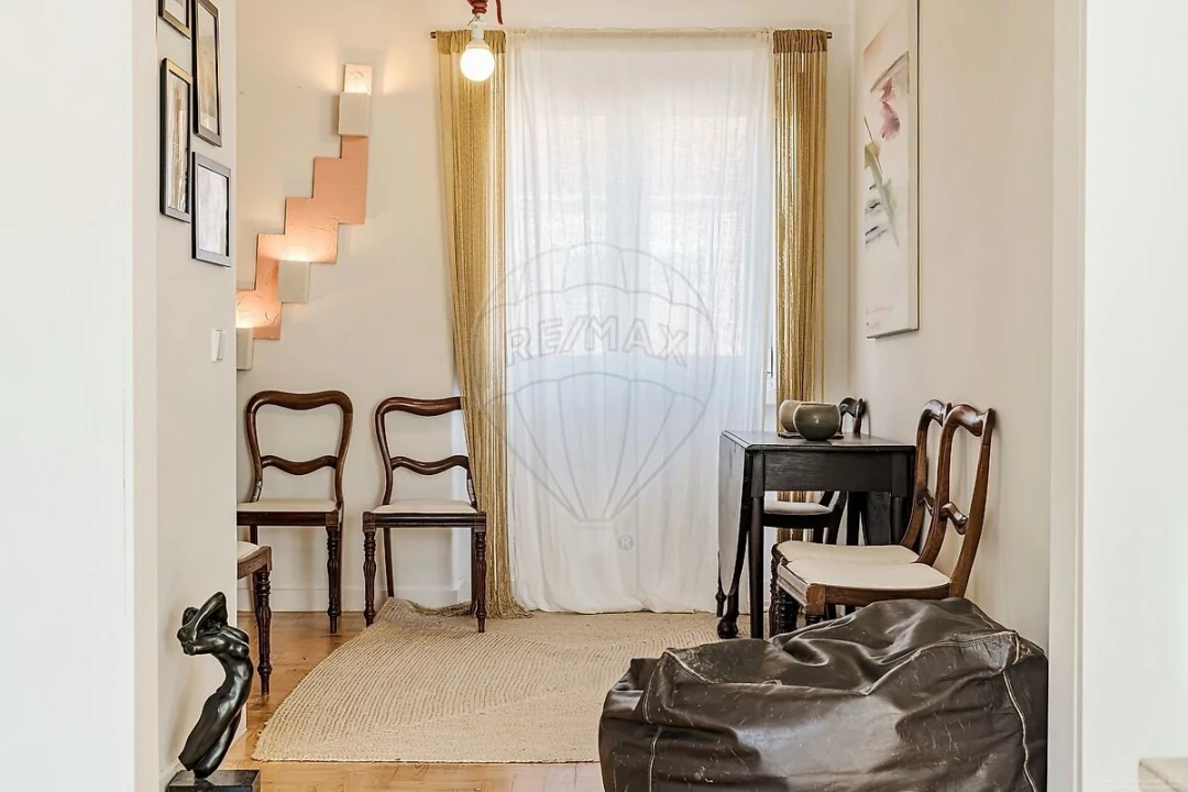 Apartamento T3 para Venda em Alvalade Foto 10