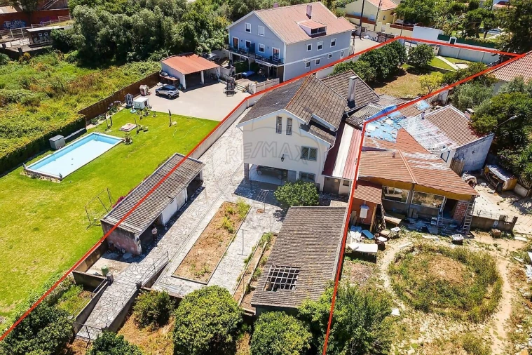 Moradia T3 para Venda em Rio de Mouro Foto 45