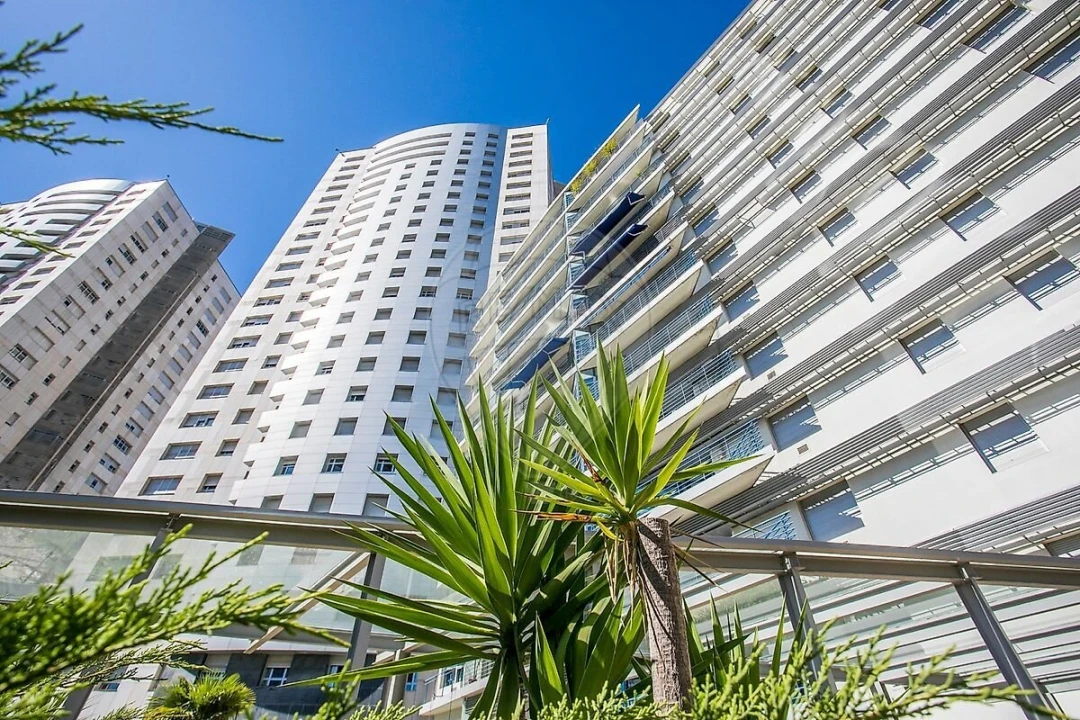 Apartamento T4 para Venda em Campolide Foto 4