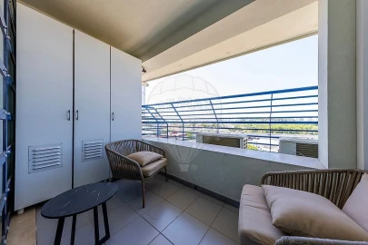 Apartamento T4 para Venda em Campolide