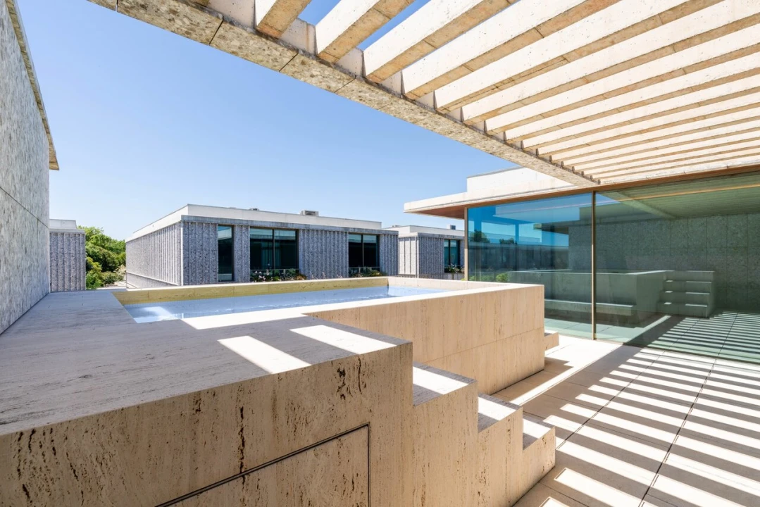 Apartamento T4 para Venda em Aldoar, Foz do Douro e Nevogilde Foto 2