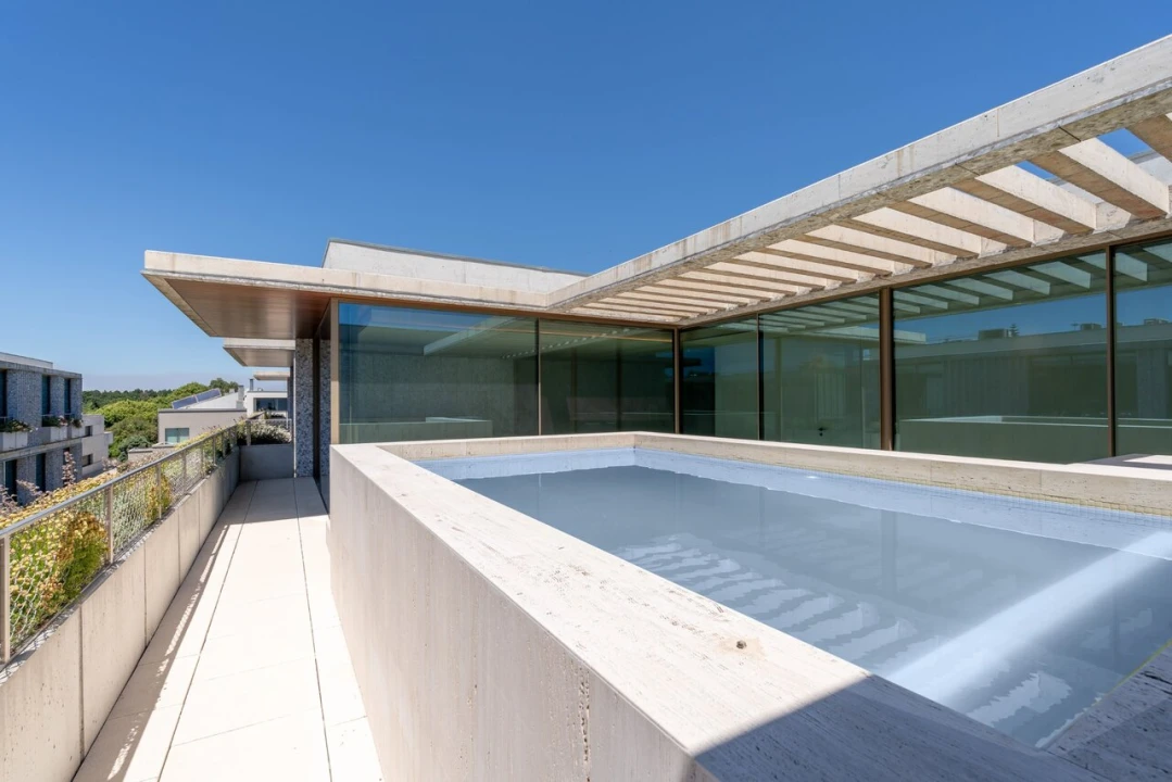 Apartamento T4 para Venda em Aldoar, Foz do Douro e Nevogilde Foto 1
