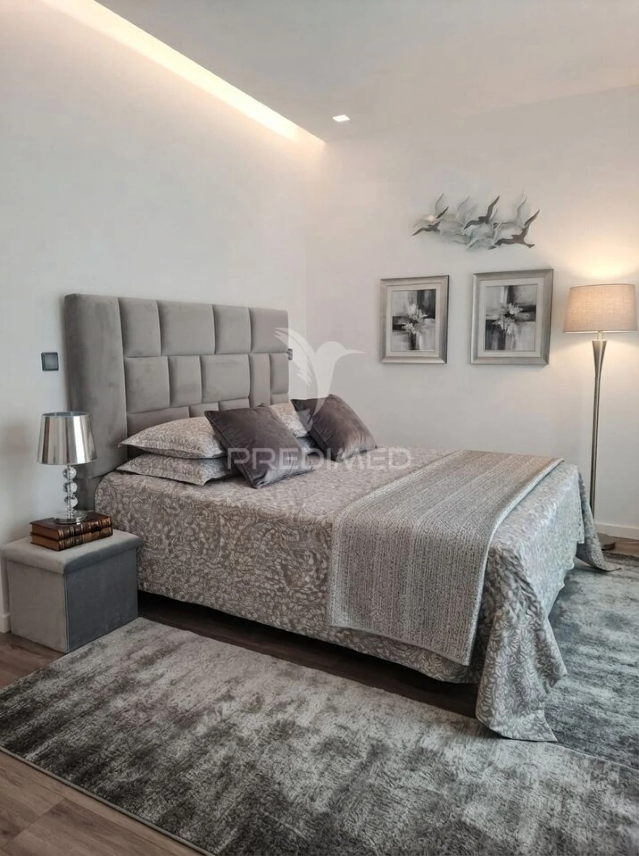 Apartamento T4 para Venda em Quarteira Foto 8
