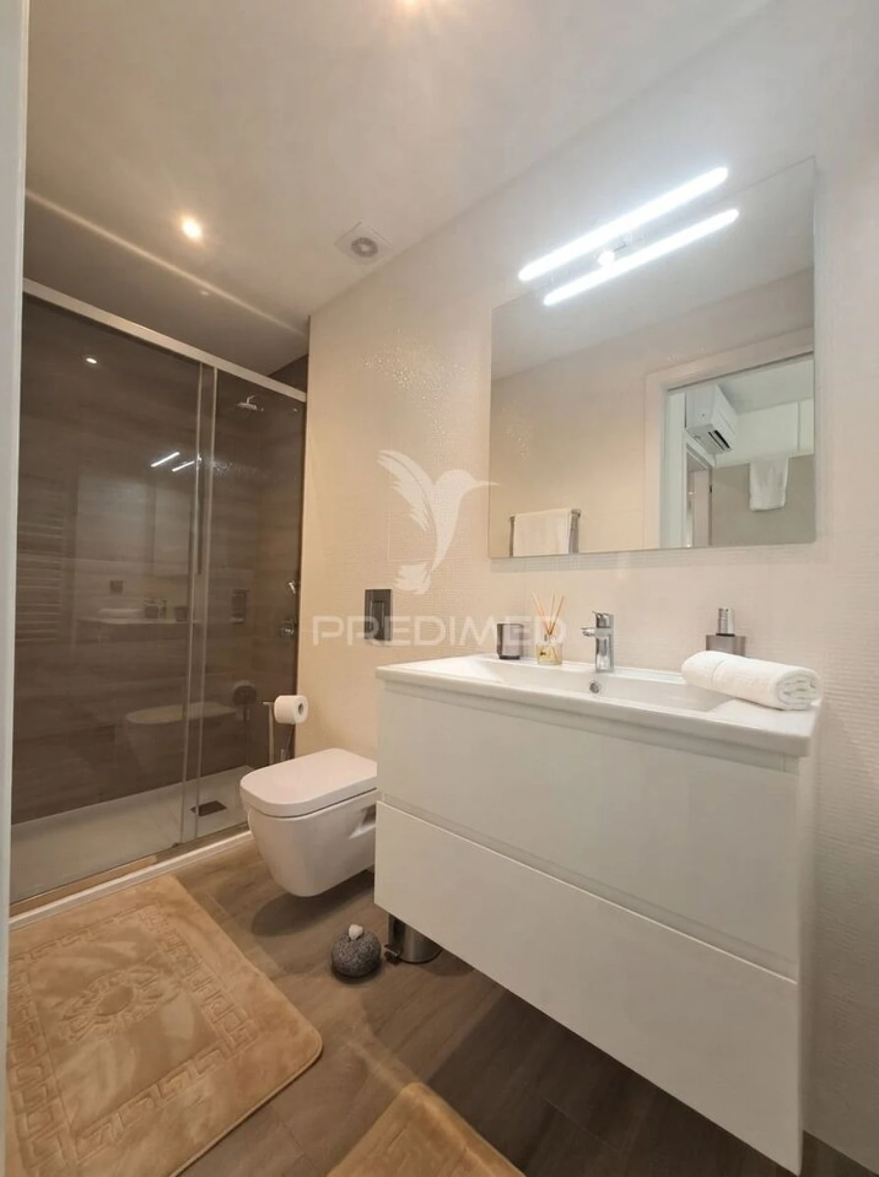 Apartamento T4 para Venda em Quarteira Foto 16