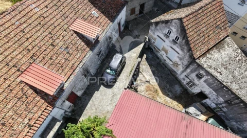 Moradia T0 para Venda em Gouveia (São Pedro e São Julião)