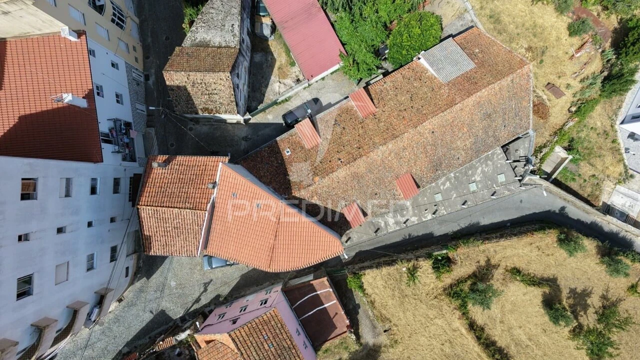 Moradia T0 para Venda em Gouveia (São Pedro e São Julião) Foto 30