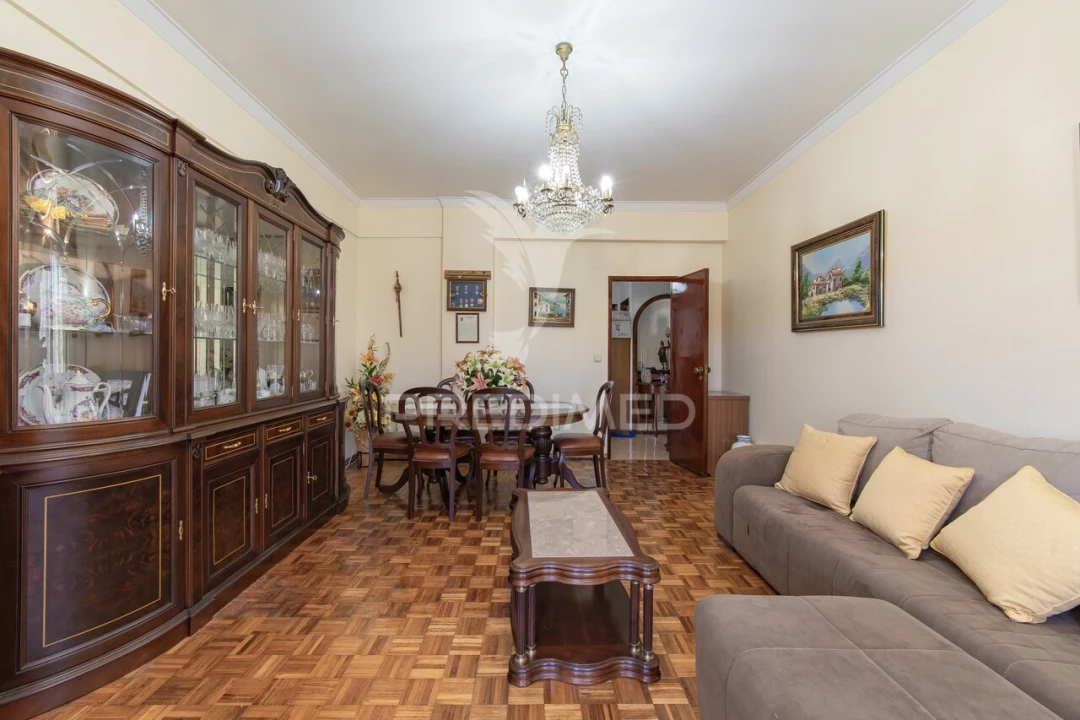 Apartamento T3 para Venda em Póvoa de Santa Iria e Forte da Casa Foto 16