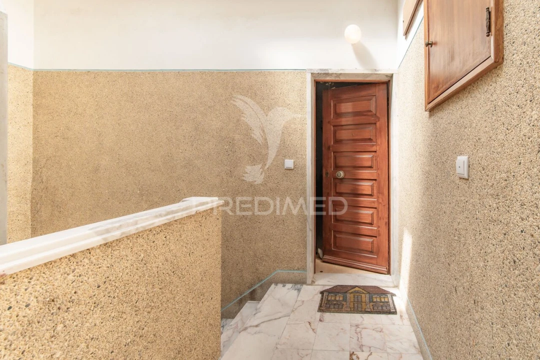 Apartamento T3 para Venda em Póvoa de Santa Iria e Forte da Casa Foto 25