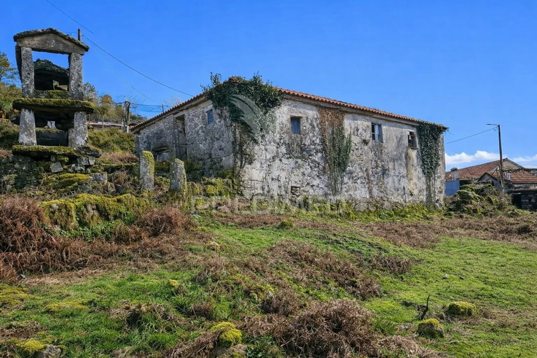 Moradia T2 para Venda em Cabreiro Foto 13
