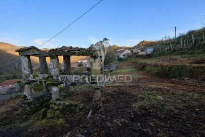 Moradia T2 para Venda em Cabreiro