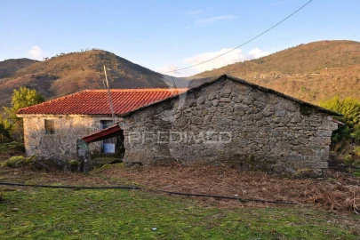 Moradia T2 para Venda em Cabreiro
