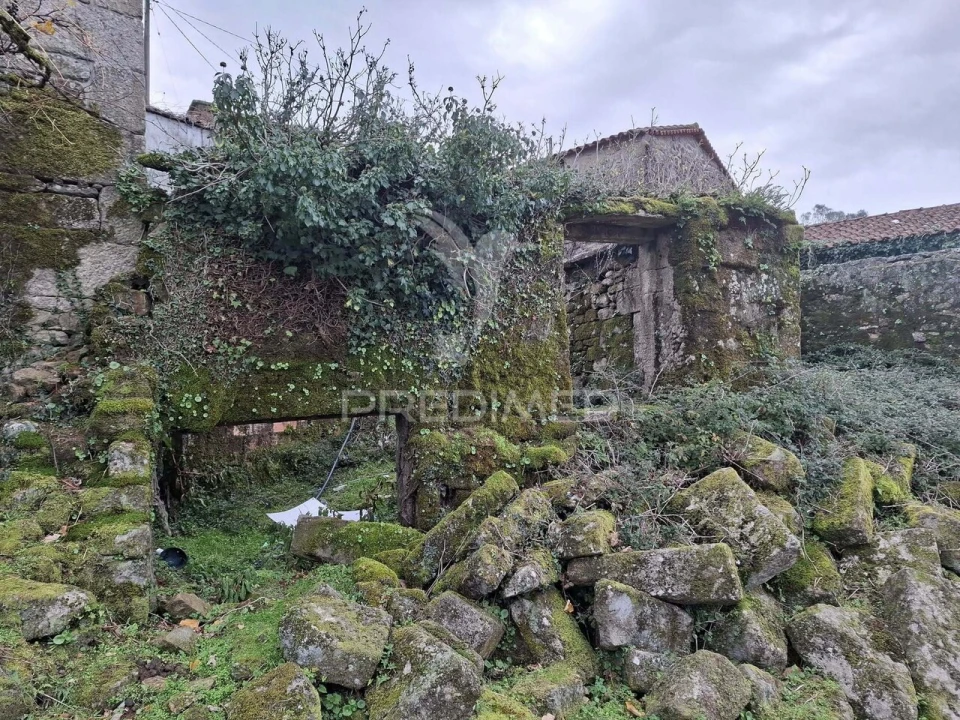 Moradia T3 para Venda em Cabreiro Foto 9