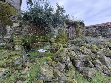 Moradia T3 para Venda em Cabreiro