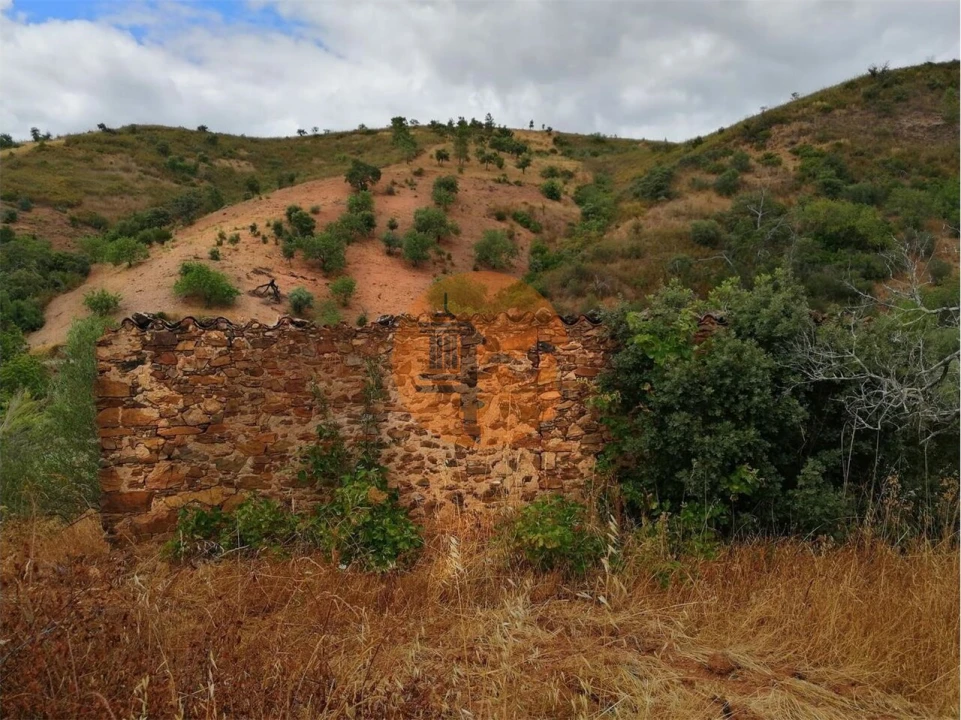 Moradia T0 para Venda em Santa Catarina da Fonte do Bispo Foto 28