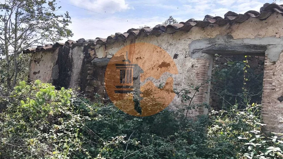 Moradia T2 para Venda em Santa Catarina da Fonte do Bispo