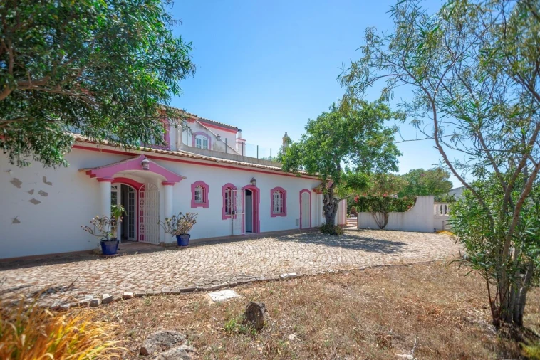 Moradia T6 para Venda em Albufeira e Olhos de Água Foto 21