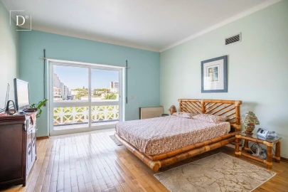 Apartamento T3 para Venda em Albufeira e Olhos de Água