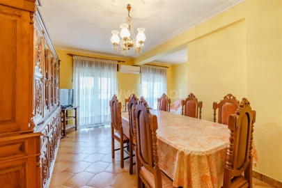 Apartamento T3 para Venda em Fundão, Valverde, Donas, A. Joanes, A. Nova Cabo
