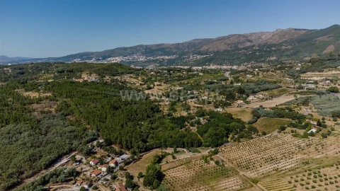 Terreno para Venda em Orjais
