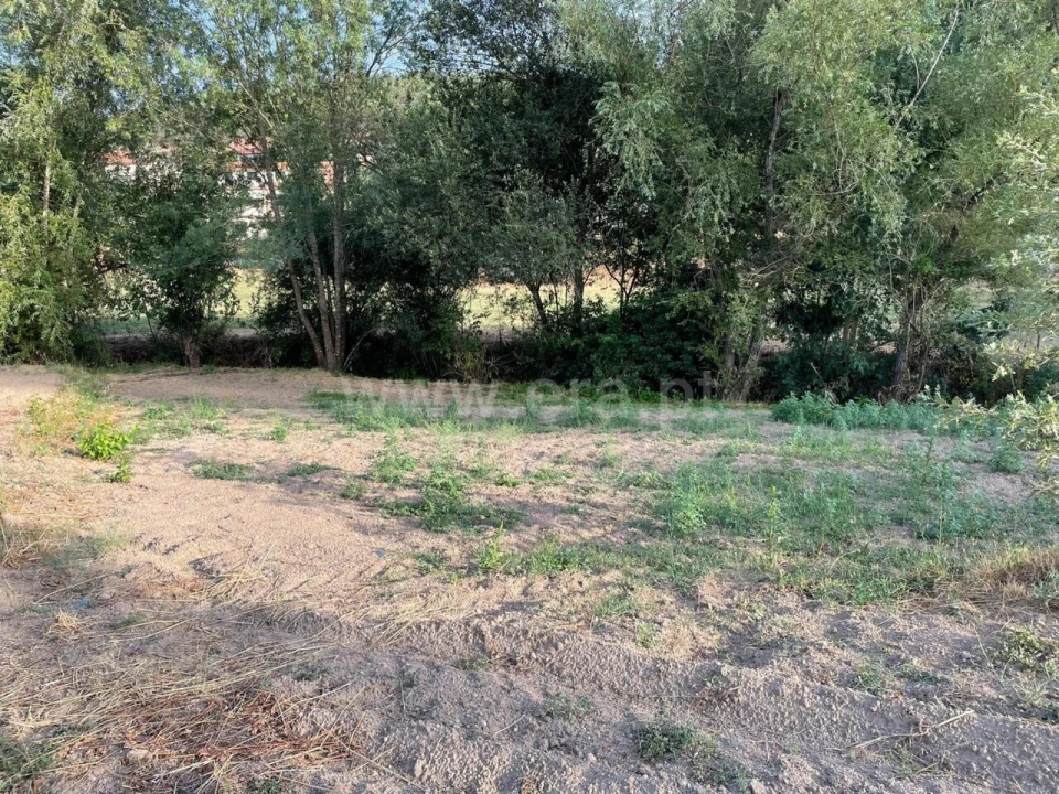 Terreno para Venda em Orjais Foto 5