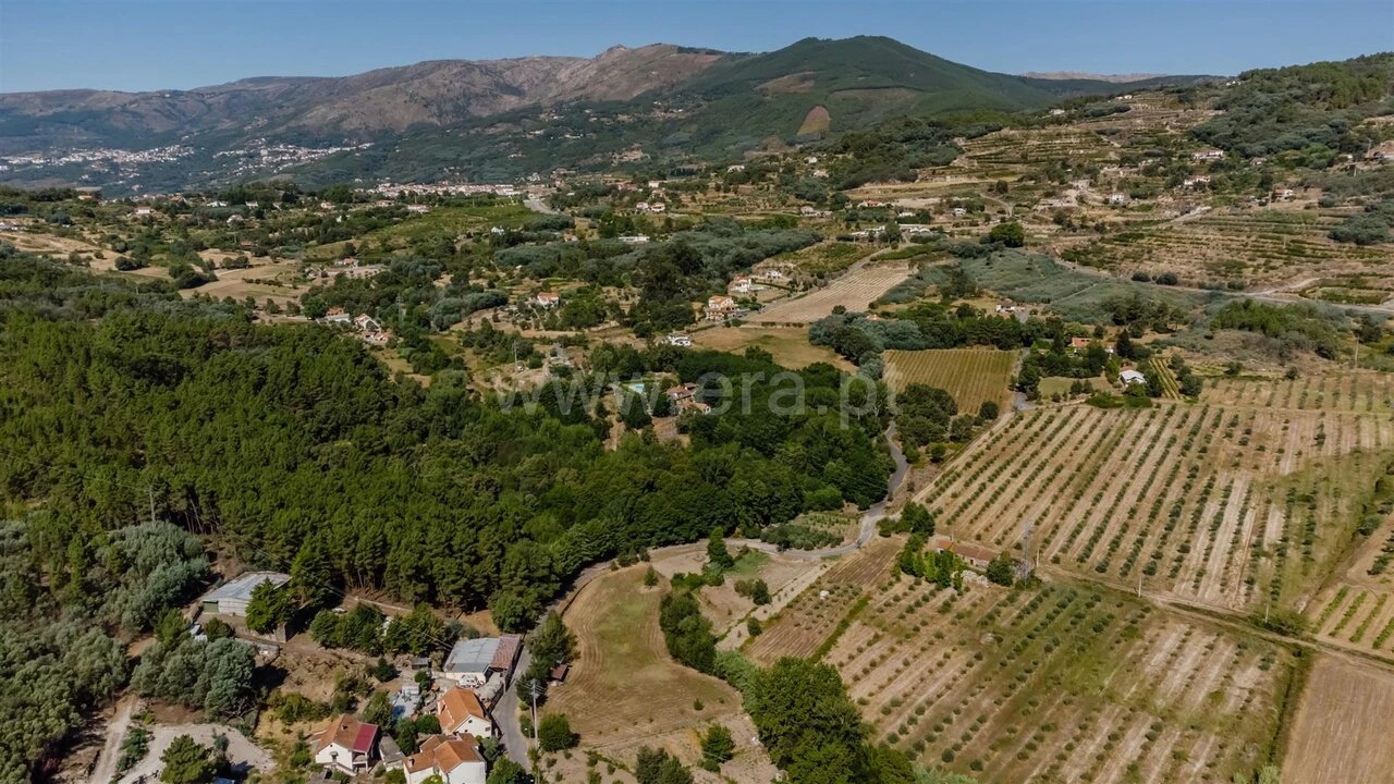 Terreno para Venda em Orjais Foto 6