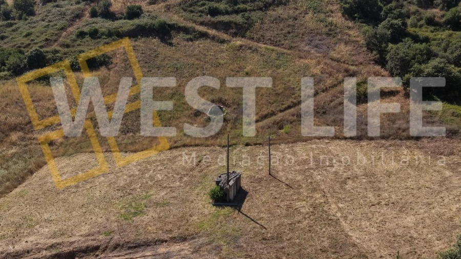 Terreno para Venda em Azueira e Sobral da Abelheira