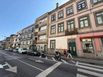 Apartamento T1 para Arrendamento em Cedofeita, Santo Ildefonso, Sé, Miragaia, São Nicolau e Vitória
