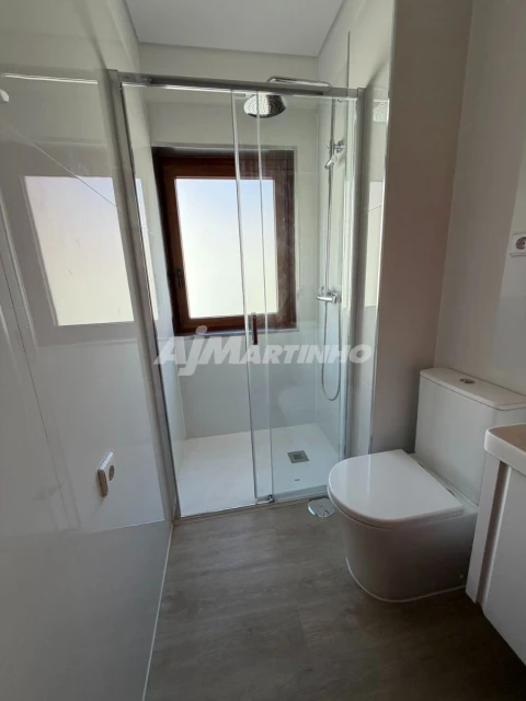 Apartamento T1 para Arrendamento em Cedofeita, Santo Ildefonso, Sé, Miragaia, São Nicolau e Vitória