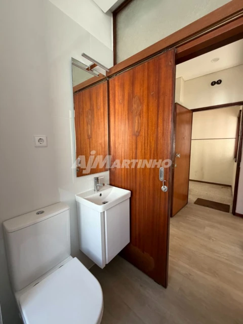 Apartamento T1 para Arrendamento em Cedofeita, Santo Ildefonso, Sé, Miragaia, São Nicolau e Vitória
