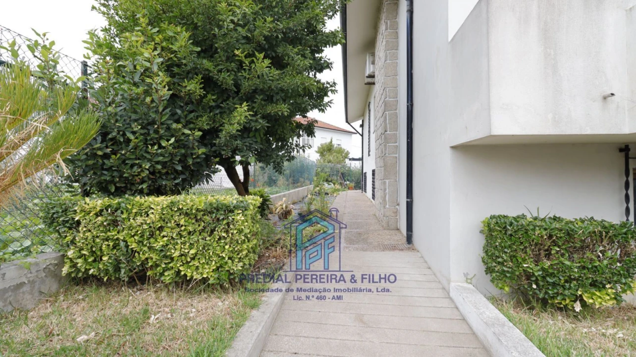 Moradia T3 para Venda em Gondomar (São Cosme), Valbom e Jovim Foto 24