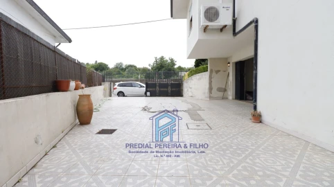 Moradia T3 para Venda em Gondomar (São Cosme), Valbom e Jovim