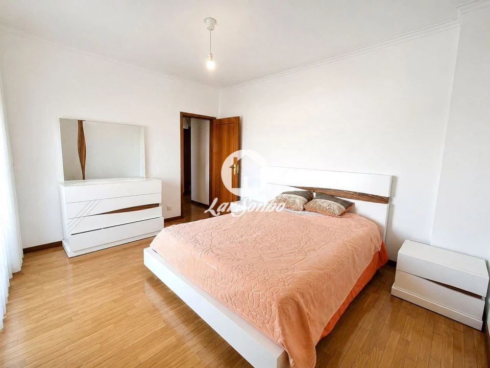 Apartamento T2 para Venda em Barcelos, V.Boa, V.Frescainha Foto 12