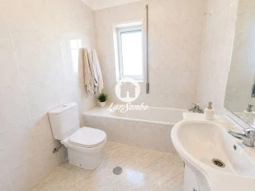 Apartamento T2 para Venda em Barcelos, V.Boa, V.Frescainha