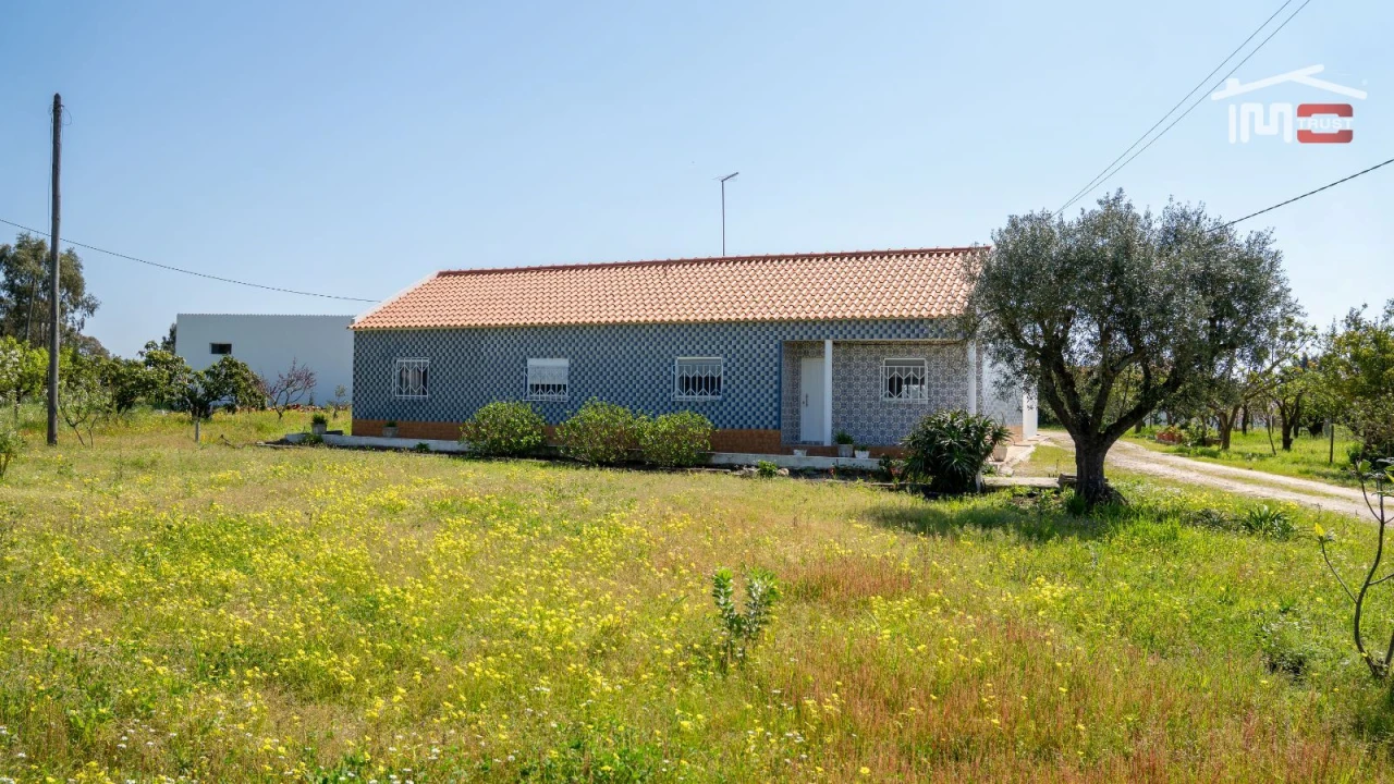 Moradia T4 para Venda em Santo Estêvão Foto 30