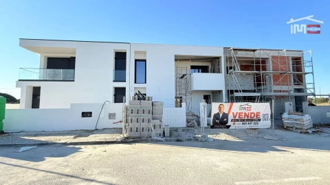 Moradia T3 para Venda em Pegões