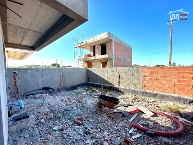Moradia T3 para Venda em Pegões Foto 38