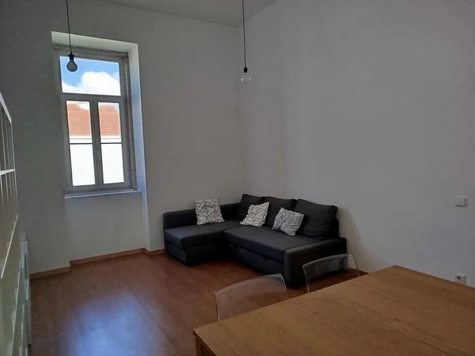 Apartamento T1 para Arrendamento em Paranhos Foto 4