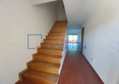 Moradia T3 para Venda em Vila Praia de Ancora